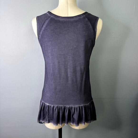 Dantelle Acid Wash Gray Sleeveless Asymmetrical Peplum Hem Top Women's Size S - Picture 5 of 11